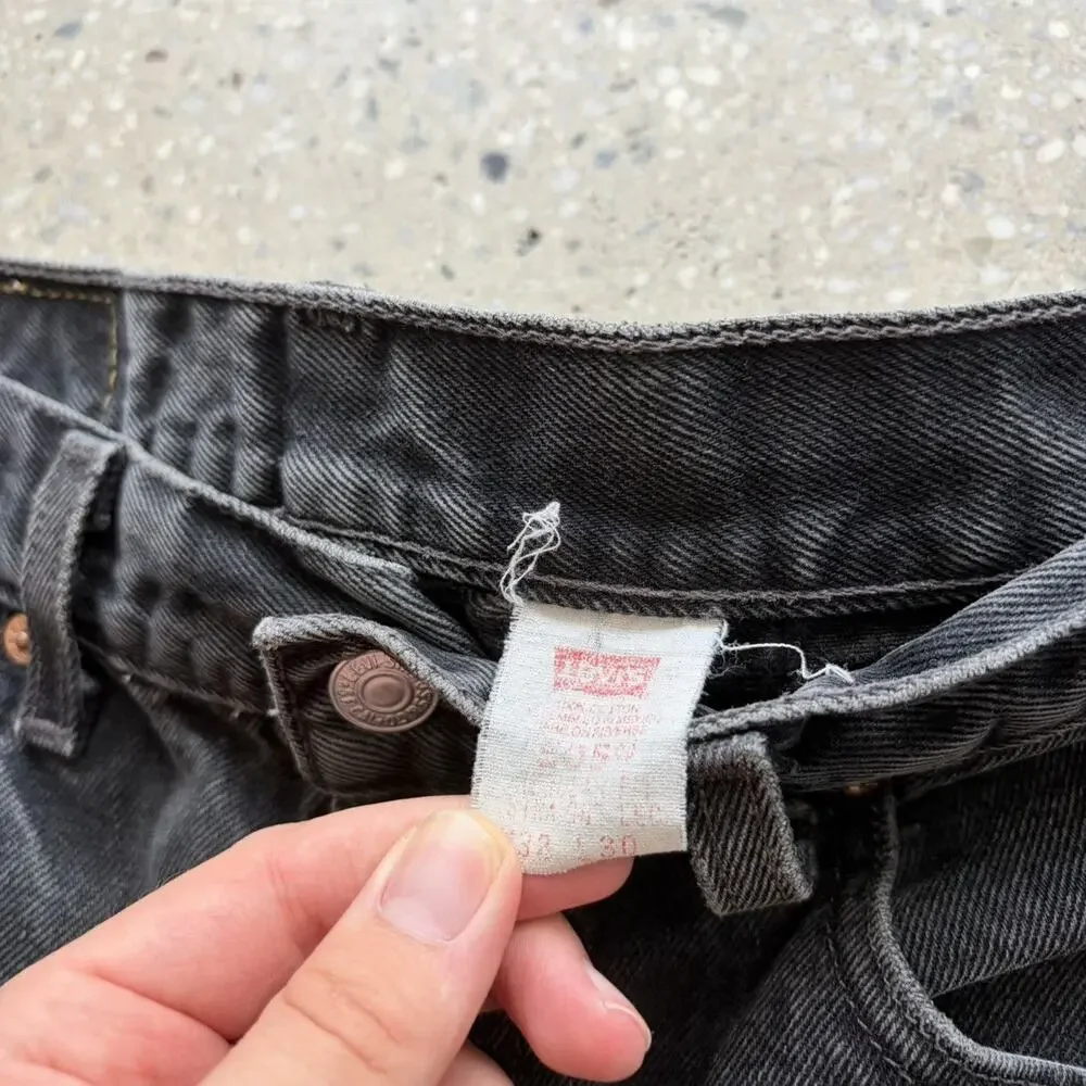 Vintage 90s Levi's 505 Black Regular Fit Jeans 30x26